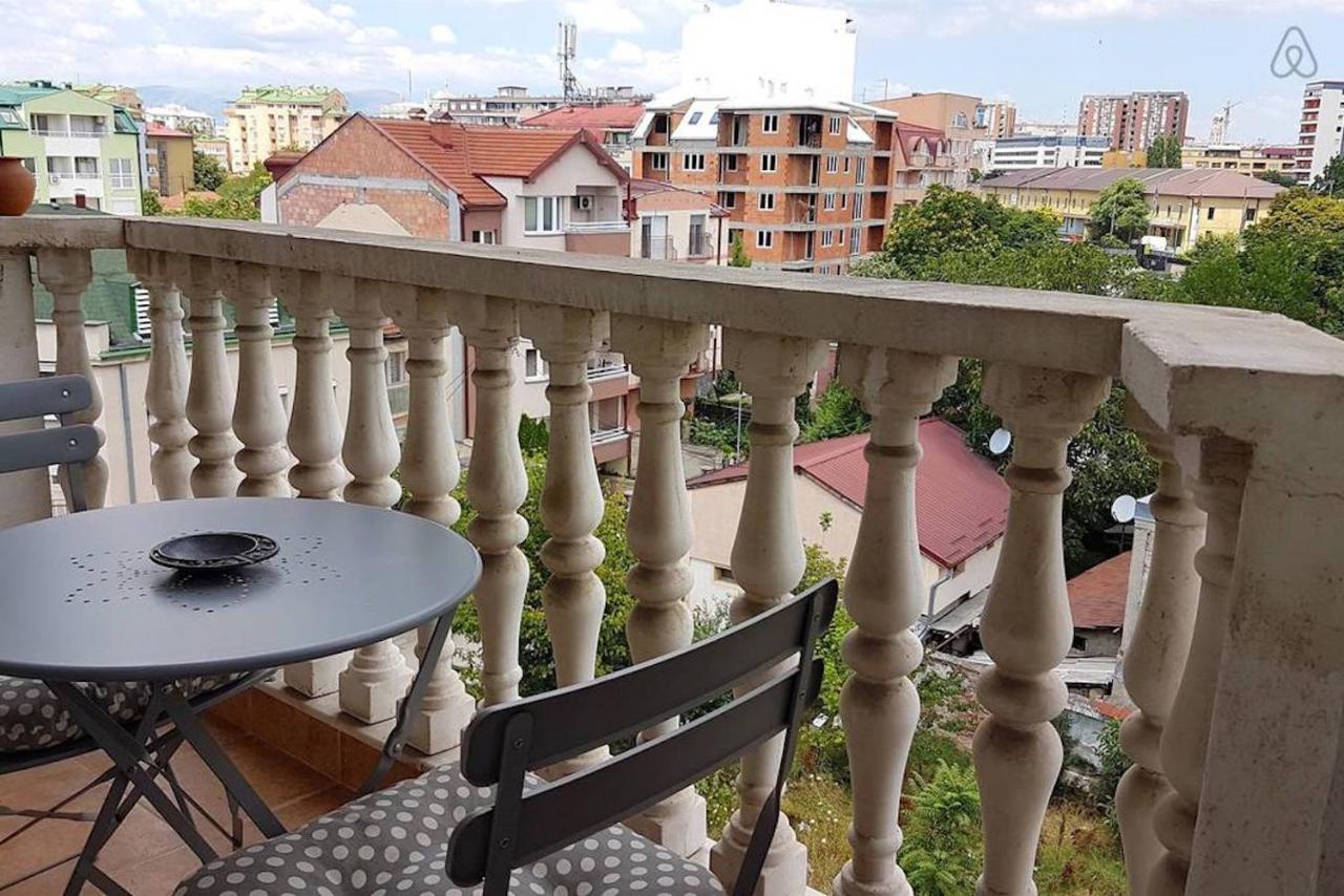 Bright Apartment Near City Center Üsküp Dış mekan fotoğraf